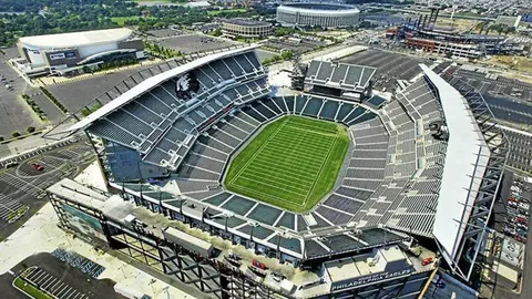 刘云边路巧妙射门破密集防守，梅州6分钟闪电1-0领先津门虎